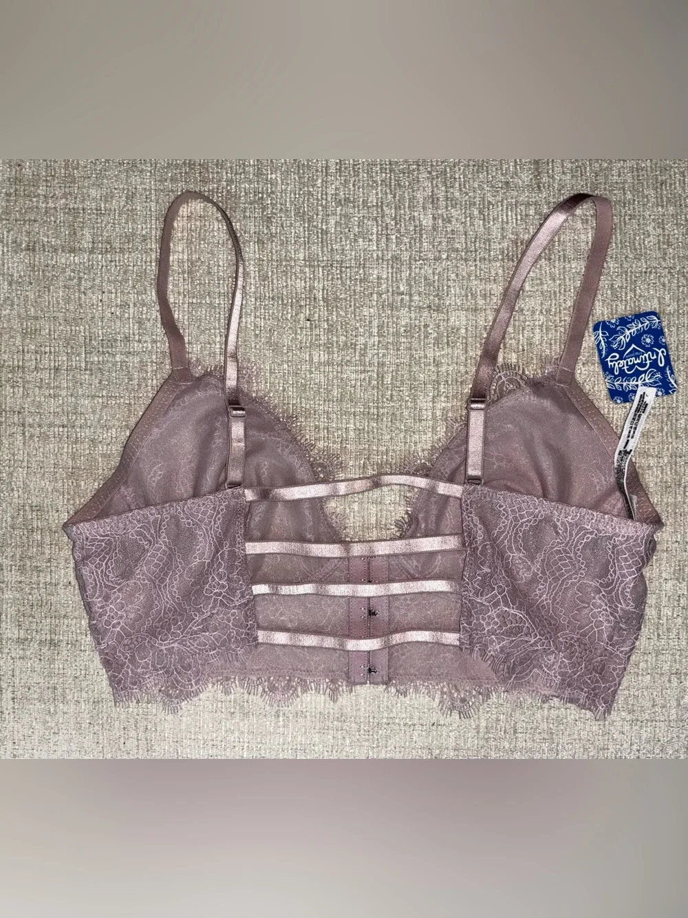 NWT Free People Intimately Dusty Mauve Lace Bralette Crop Top Medium Coquette - Picture 2 of 8